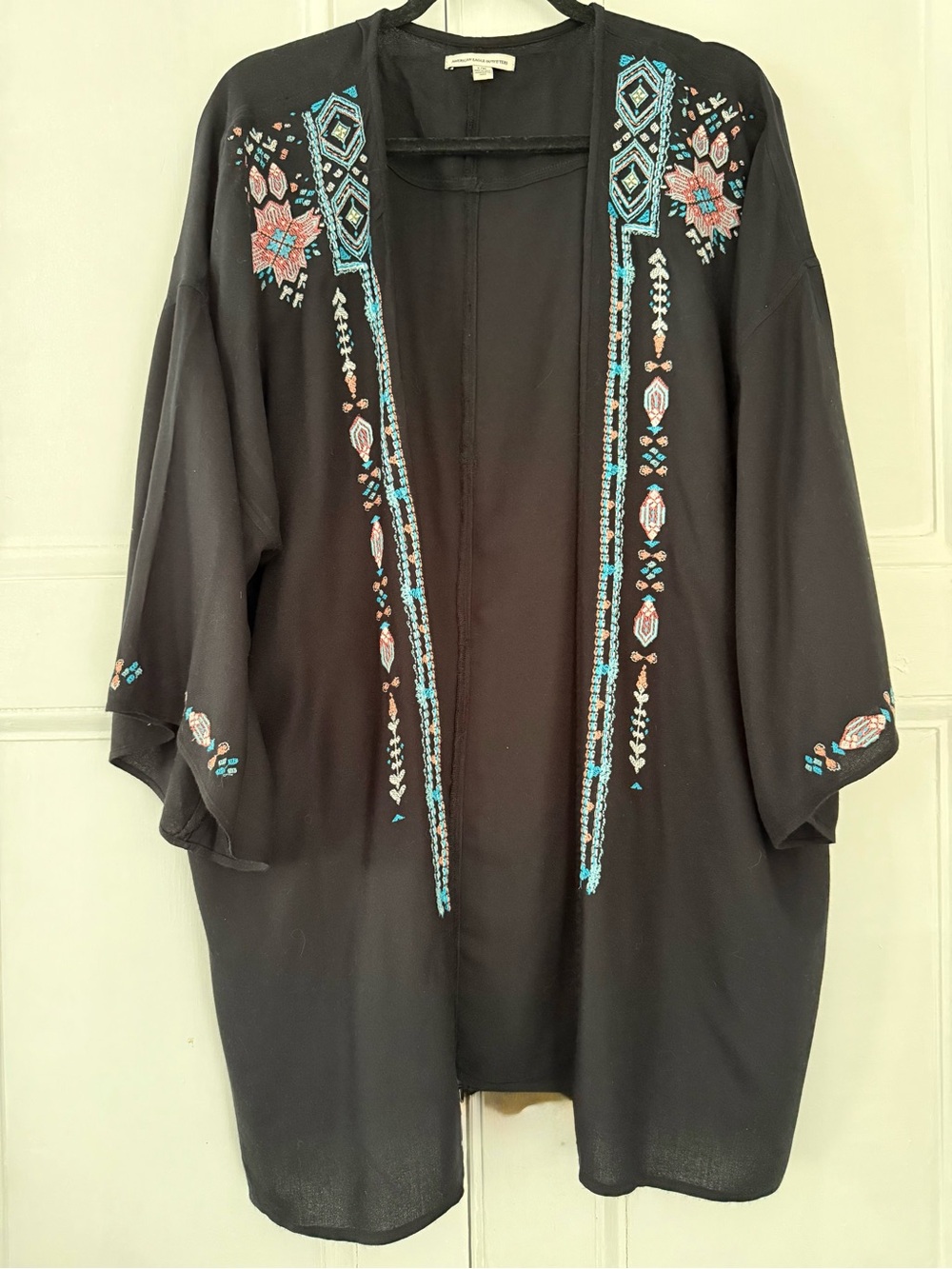 American Eagle Black Embroidered Kimono - L/XL